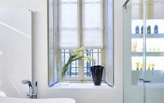 Bagno con tende a pacchetto Roman Shade double